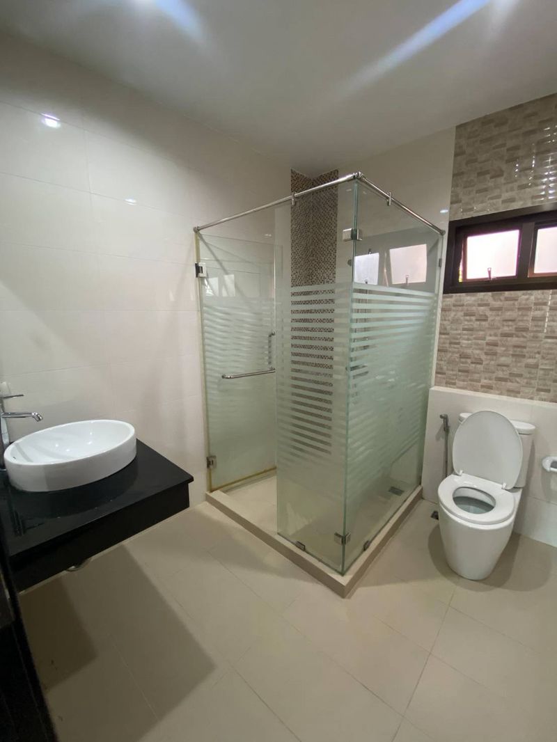 ขายและให้เช่าบ้านเดี่ยวพร้อมสระส่วนตัว @หมู่บ้านดุสิตพัทยาวิว 4 15