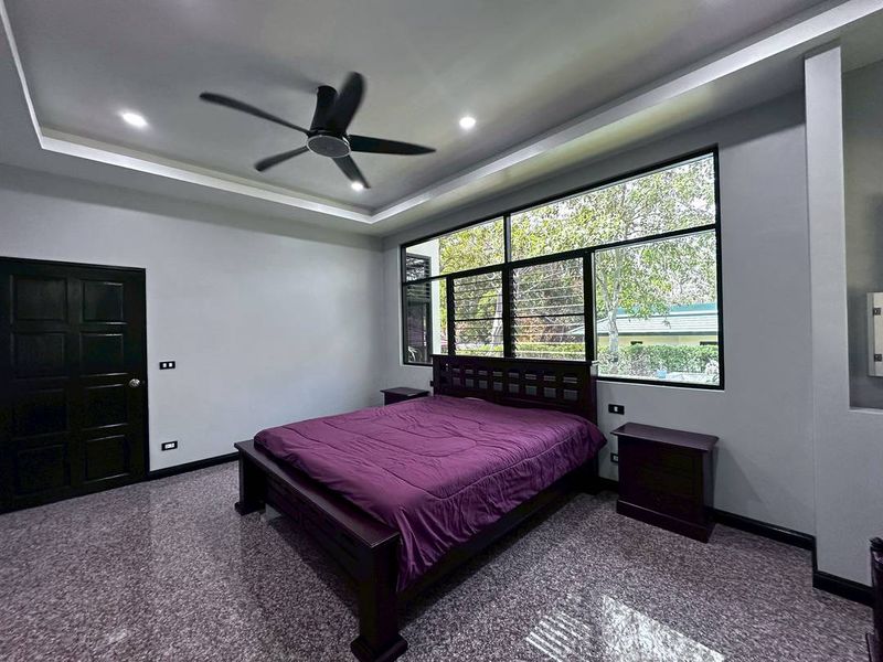 Large Vacation Home with Private Pool 6