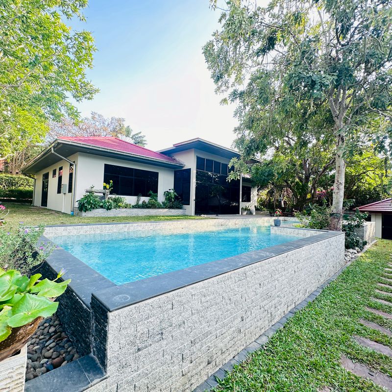 Large Vacation Home with Private Pool 12