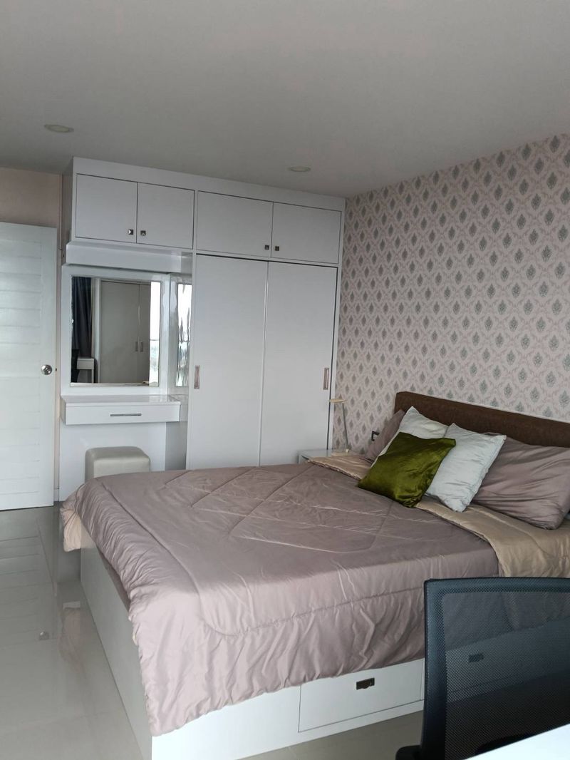 ให้เช่าคอนโดห้องกว้าง Sea & Sky บางเสร่ 11