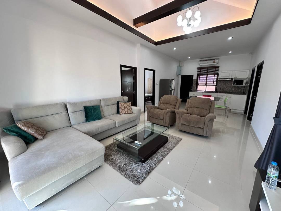 ขายและให้เช่า: บ้านเดี่ยวพร้อมสระส่วนตัว @หมู่บ้านดุสิตพัทยาวิว 4 9