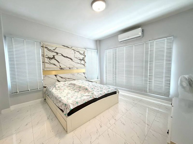 Detached House Like New @Miranda Village Bang Saray 10